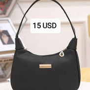 Cartera pequeña negra - Img 58154708