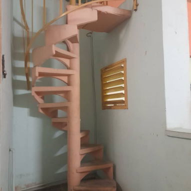 Venta de casa en Centro Habana  Aramburu / San Lázaro y Jovellar. - 2/6