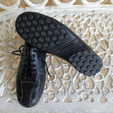 Zapatillas de piel de hombre - Img 122774364