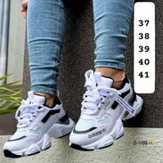 Adidas blancos 30usd 2-168 - Img 58036403