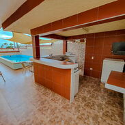 220  USD 🌟 Alquila casa completa con piscina en Boca Ciega - Img 45181079