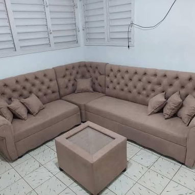 Exclusivo Juego d Salas - 4/10
