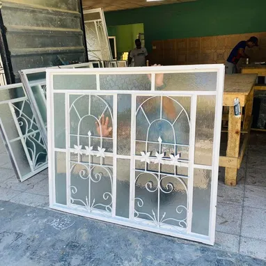 Ventanas y puertas de cristales - Img 122937007