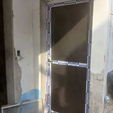 Puertas  Ventanas  y Bajos de meseta - Img 102207670