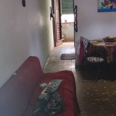 Se vende apto de 2 cuartos,2 balcones,baño, sala saleta, cocina,3 piso en Fontanar Abel Santamaría boyero. - Img 119381021
