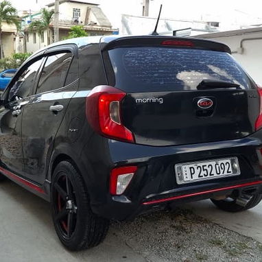Vendo o neceo Kia Picanto tres cilindros GT Line, 2020 - Img 118618557