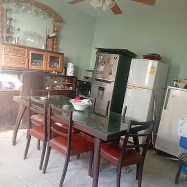 Venta de casa y carro - 4/10