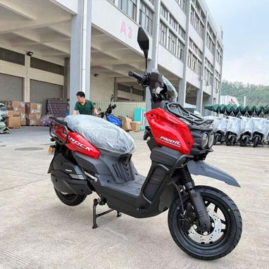 El cañón de las motos eléctricas con baterías LifePo 4 - 3/3