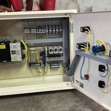 Generador Eléctrico diesel Denyo DCA-15LSX 400h de uso 15kw Viene con su transfer automático Denyo - 5/9