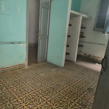 VEDADO OPORTUNIDAD!! PROXIMO A LA ESCALINATA Y CALLE NEPTUNO - Img 124757621