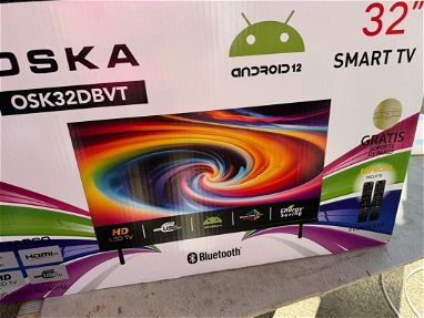 Smart TV Oska de 32 pulgadas con dos mandos y base incluida - Img 65454293