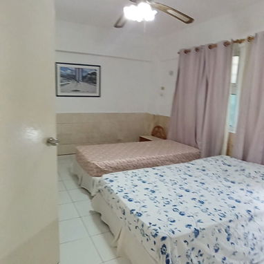 Apartamento en Vedado de 3 habitaciones y kit solar - 7/10