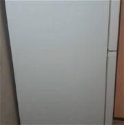 Refrigerador marca CHIQ como nuevo solo tiene 1 año de uso - Img 45807720