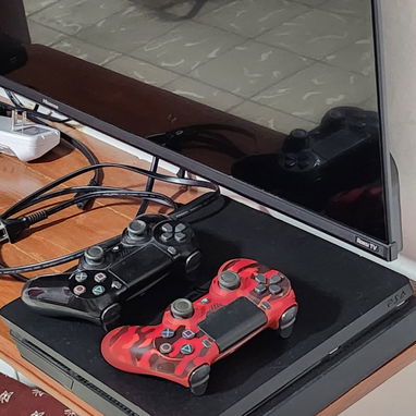 Ps4 slim 1 tera pirateado 9.00 2 mandos - Img 124489613
