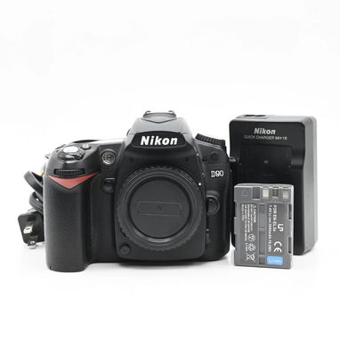 Nikon D90 - 2/10