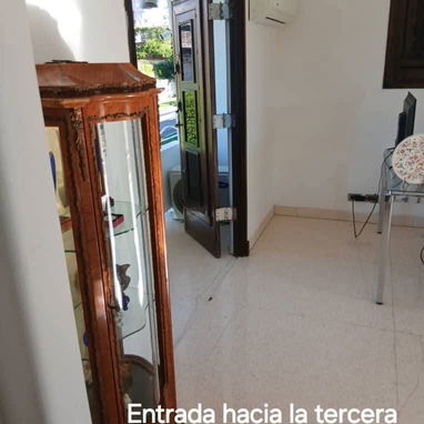 Casa de Lujo en Nuevo Vedado ( 350 mil euros con todo - el apartamento) ( 370 mil euros con todo más el apartamento) - Img 109628015