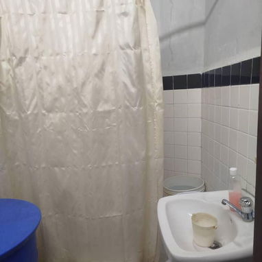 🏡 Casa en venta – Centro Habana (Gervasio entre San José y San Rafael) - Img 117724584