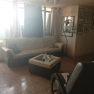 Vendo apto Nuevo Vedado 8vop 3/4 23000 - Img 123824821