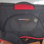 Vendo maletin para laptop o uso general. Nuevo. - Img 55792520