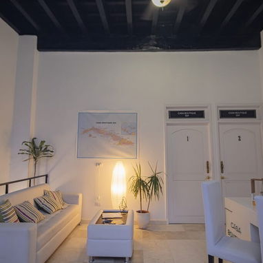 ⛱️✨🏛️ ¡DESCUBRE LA MAGIA DE LA HABANA! ⛱️/Casas de alquiler en Habana/House for rent in Havana/Confortable - Img 122797275