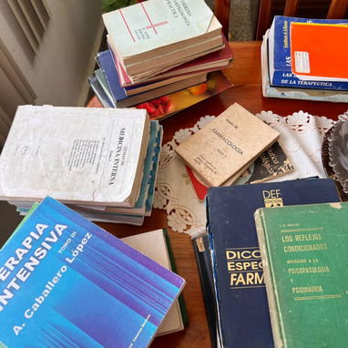 Eb venta libros de medicina a buen precio - Img 124892176
