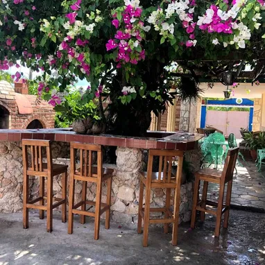 Reserva casa con piscina, paneles solares,en Guanabo contamos con días disponibles - Img 121469087