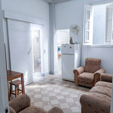 🌟 ¡Listo para entrar a vivir! Apto en Centro Habana (A 2 cuadras del Capitolio) – $11,000 USD con TODO DENTRO 🌟 - Img 125702953