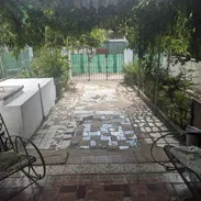 Venta Casa Independiente en el Vedado,cerca de linea, calzada y 6, Plaza - Img 57517648
