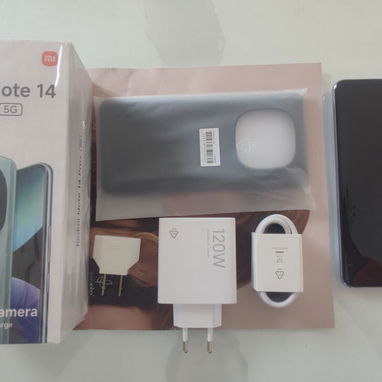 Teléfono Celular Xiaomi Redmi Note 14 Pro - 3/4
