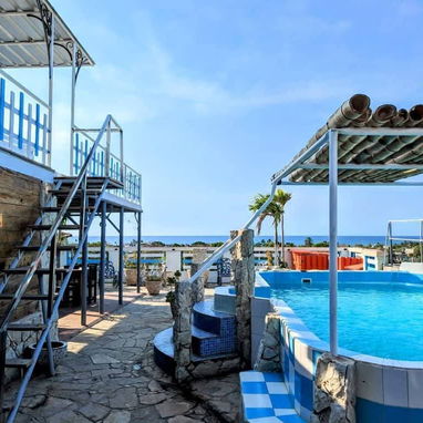 Reserva casa con piscina, billar, mirador, terraza para 15 personas en Guanabo con días disponibles - Img 121469601