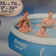 Piscina inflable de muy poco uso - Img 55981561