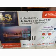 TV Smart tv nuevo con la base de paré y de mesa con mensajería gratis - Img 45298498