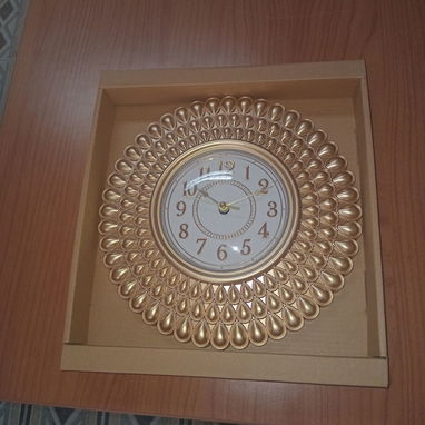 Reloj Pared 25cm Pétalos Dorados Números Visibles Sala VPT# - 2/6