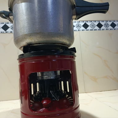 Cocina petróleo (keroseno), Es la mas grande de todas las cocinas de este tipo. Si llevas dos o mas, se rebaja a 25 - Img 122548921