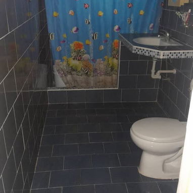 Se vende dos casas en una con todo adentro en punta brava la lisa - Img 123801515