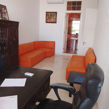 Renta de oficinas en el Vedado y almacenes en Jaimanitas Playa - 5/5