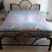 Cama camera con mesitas y colchón de muelles 🕊️ entrega a domicilio sin costo adicional en toda la Habana - Img 51996413