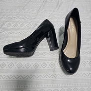 Zapatos de vestir de mujer nuevos, #39 -40, a 15usd - Img 55266792