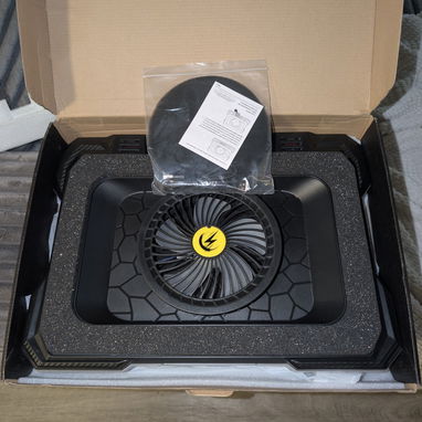 Refrigeración CHILLCORE RGB para laptop nuevo en caja - Img 120366955