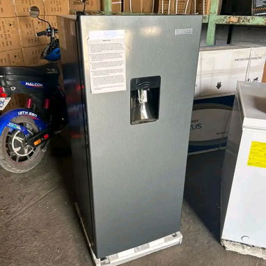 Refrigerador ROYAL 7.6 pies - Img 126259655