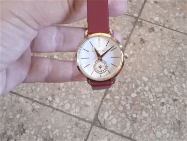 Reloj Michael Kors de mujer original, nuevo - Img 66139402