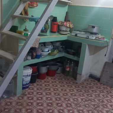 Se vende casa en Centro Habana - 6/8