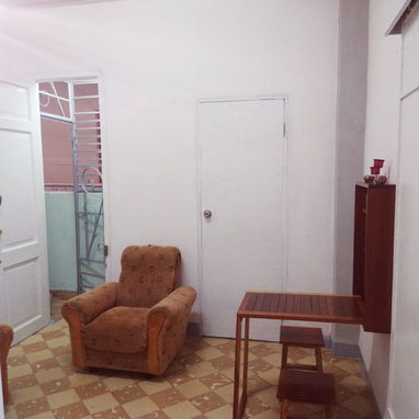 🌟 ¡Listo para entrar a vivir! Apto en Centro Habana (A 2 cuadras del Capitolio) – $11,000 USD con TODO DENTRO 🌟 - Img 125702185