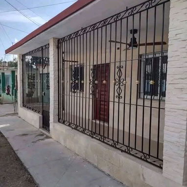 Se realizan trabajos de herrería para la seguridad y embellecimiento de su hogar con montaje y pintura gratis - 7/10