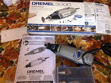 Dremel 3000 Nuevo en caja con sus accesorios.  Es de la prestigiosa marca Alemana Dremel perteneciente al grupo Bosch po - Img main-image-44708665