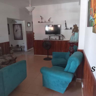 Casa en Marianao - Img 123847143