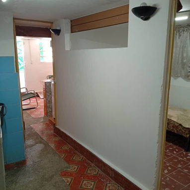 🏡 SE VENDE APARTAMENTO, construcción capitalista, en zona céntrica y comercial de MIRAMAR, PLAYA. - Img 120895880
