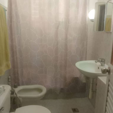 Apartamento en bajos 3 cuartos posibilidad de parqueo 55mil usd 53582376 - 3/10