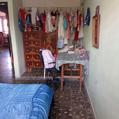 Vendo apartamento en la zona 11 de alamar de 2 cuartos 3er piso - Img 123097935