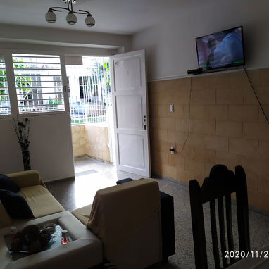 Renta de apartamento en vedado 2 cuartos - Img 119464716